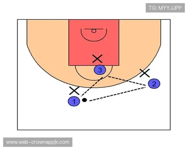 有利进攻原则如何影响裁判判罚决策解析