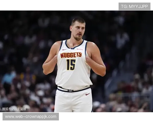 约基奇单打效率高出利拉德，核心内线主导掩护得分提升