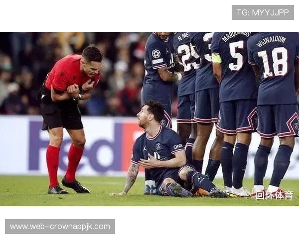 人墙距离规则如何规定？裁判判罚尺度全解析