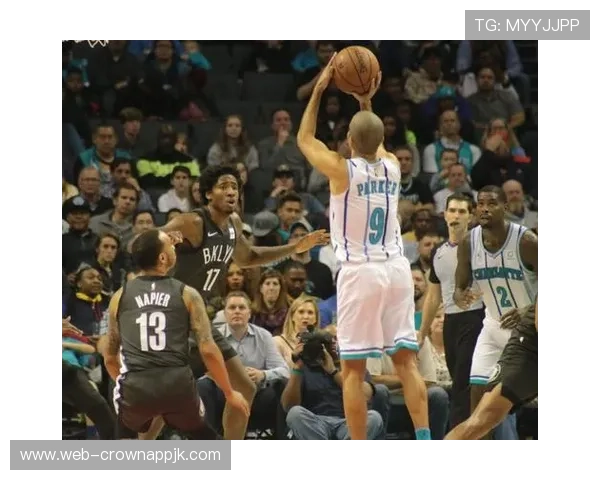 托尼·帕克突破分球提升马刺挡拆效率明显